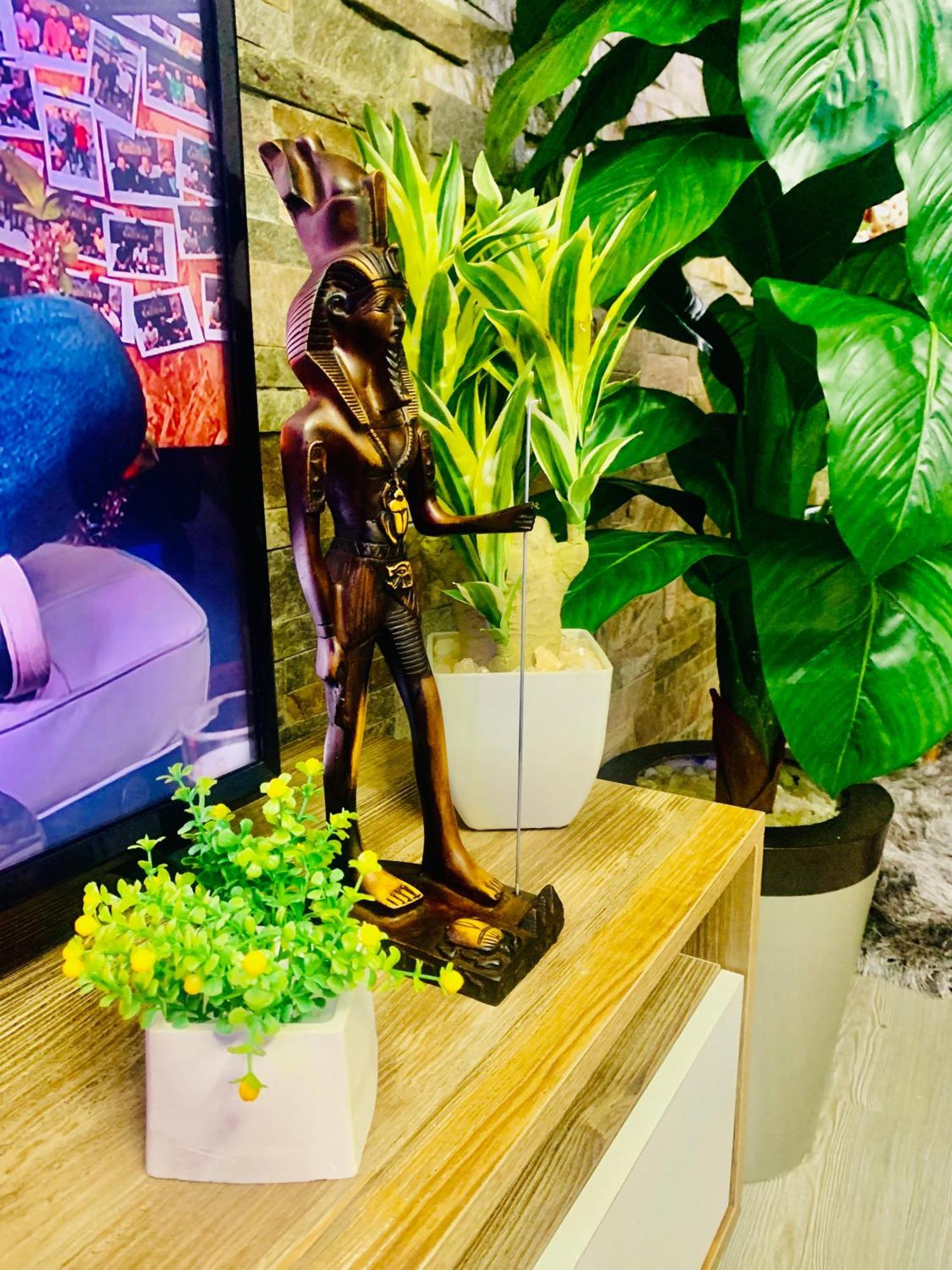 Apartment With A Private Garden In New Kairo Exteriör bild